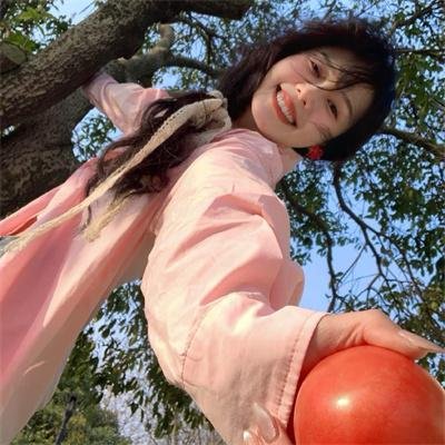 让叶兰在空中飞舞